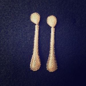Linear drop gold earrings